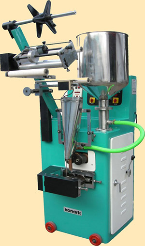 PEST POUCH PACKING Machine Photo
